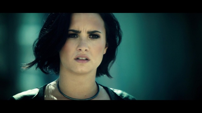 Demi_Lovato_-_Confident_191.jpg