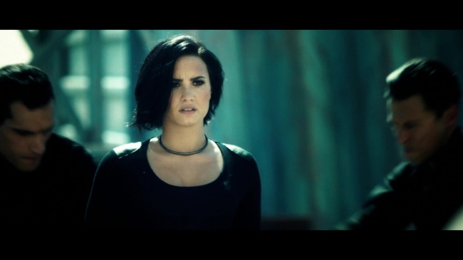 Demi_Lovato_-_Confident_195.jpg
