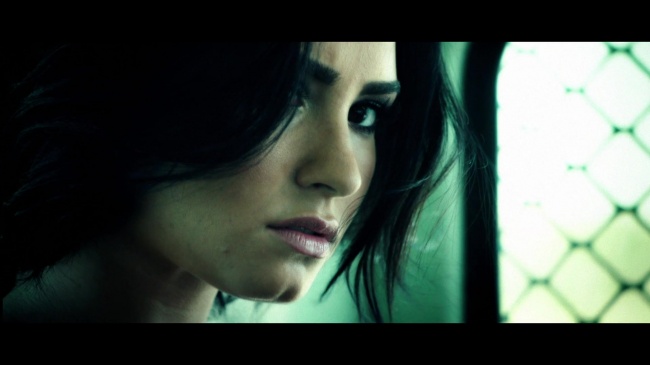 Demi_Lovato_-_Confident_288.jpg