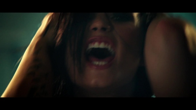 Demi_Lovato_-_Confident_431.jpg
