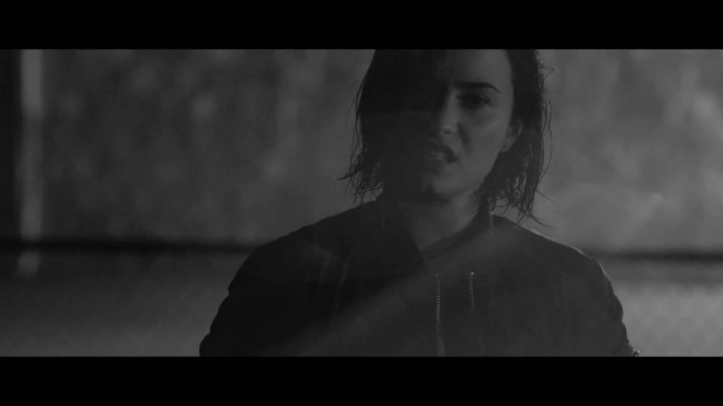 Demi_Lovato_-_Waitin_for_You_28Official_Video29_28Explicit29_ft__Sirah_029.jpg