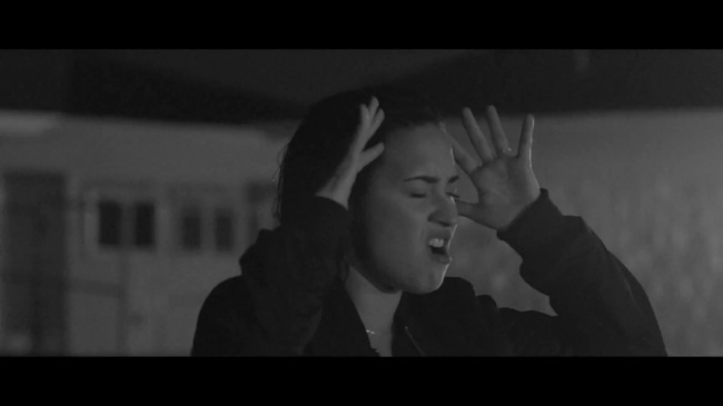 Demi_Lovato_-_Waitin_for_You_28Official_Video29_28Explicit29_ft__Sirah_448.jpg