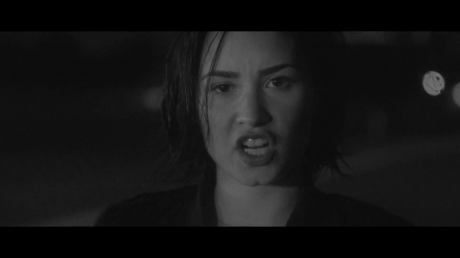 Demi_Lovato_-_Waitin_for_You_28Official_Video29_28Explicit29_ft__Sirah_460.jpg