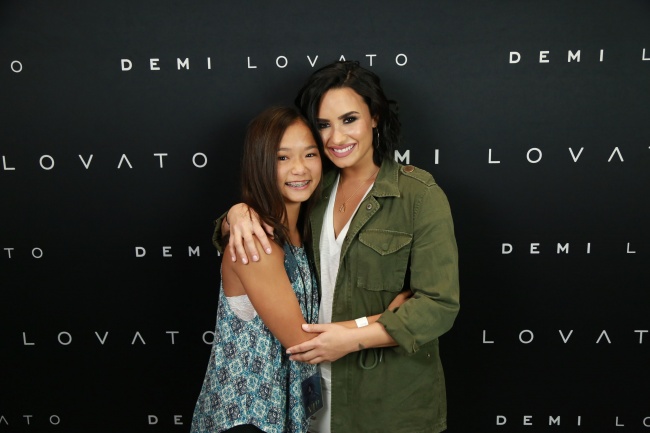 Demi_Lovato_281029-113.jpg