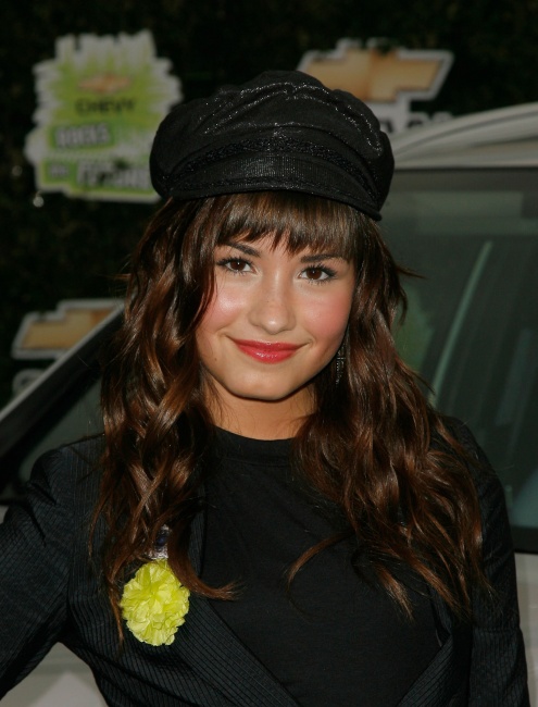 Demi_Lovato_28429-35.jpg
