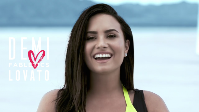 Demi_Lovato_For_Fabletics_Collection_Preview5Bvia_torchbrowser_com5D_mp40002.png