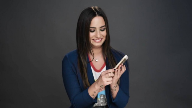 Demi_Lovato_Gets_Her_Phone_Hacked_-_Glamour5Bvia_torchbrowser_com5D_28129_mp40917.jpg