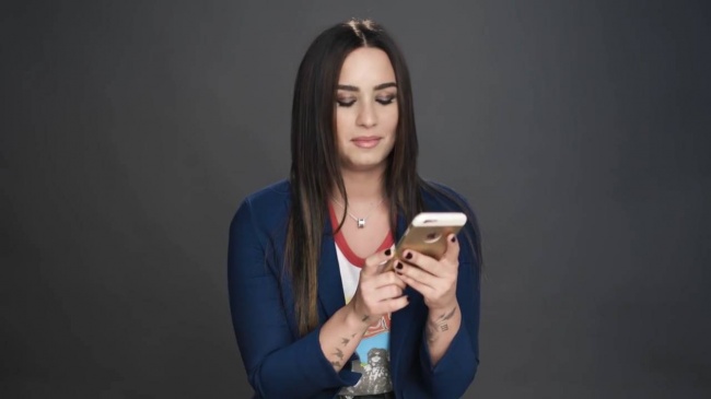 Demi_Lovato_Gets_Her_Phone_Hacked_-_Glamour5Bvia_torchbrowser_com5D_28129_mp41761.jpg