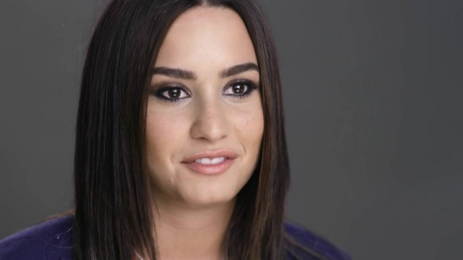 Demi_Lovato_Gets_Her_Phone_Hacked_-_Glamour5Bvia_torchbrowser_com5D_28129_mp42211.jpg