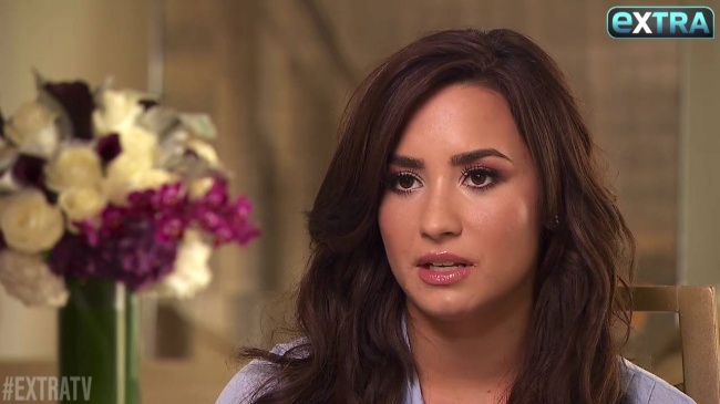 Demi_Lovato_Opens_Up_About_Her_Bipolar_Diagnosis_mp40335.jpg