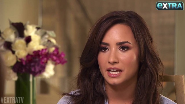 Demi_Lovato_Opens_Up_About_Her_Bipolar_Diagnosis_mp40526.jpg