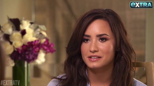 Demi_Lovato_Opens_Up_About_Her_Bipolar_Diagnosis_mp40537.jpg