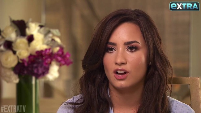 Demi_Lovato_Opens_Up_About_Her_Bipolar_Diagnosis_mp40775.jpg