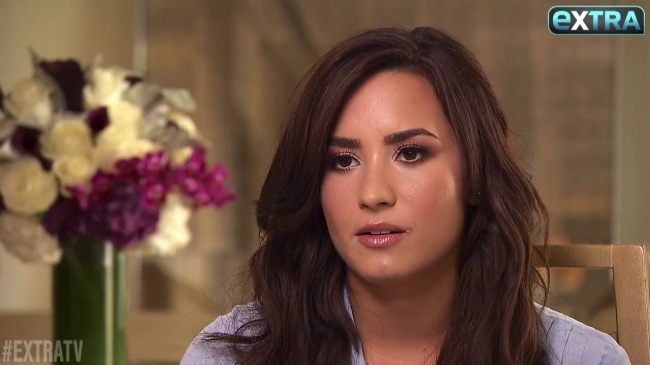 Demi_Lovato_Opens_Up_About_Her_Bipolar_Diagnosis_mp41449.jpg