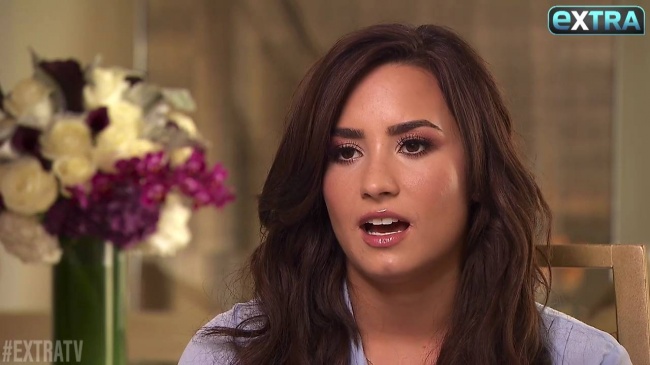 Demi_Lovato_Opens_Up_About_Her_Bipolar_Diagnosis_mp41499.jpg