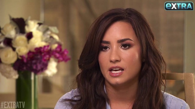 Demi_Lovato_Opens_Up_About_Her_Bipolar_Diagnosis_mp42090.jpg