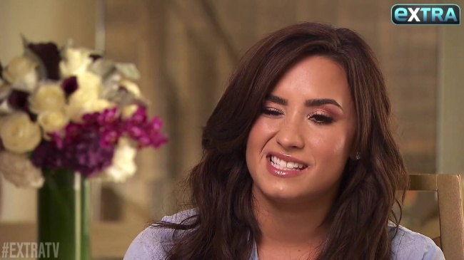 Demi_Lovato_Opens_Up_About_Her_Bipolar_Diagnosis_mp42517.jpg