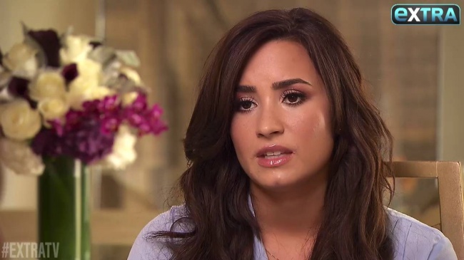 Demi_Lovato_Opens_Up_About_Her_Bipolar_Diagnosis_mp43078.jpg