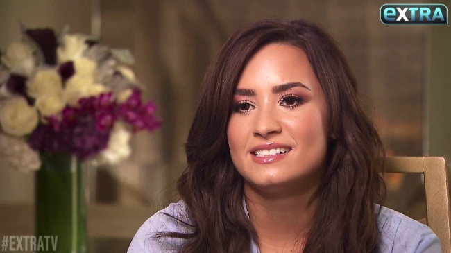 Demi_Lovato_Opens_Up_About_Her_Bipolar_Diagnosis_mp43907.jpg