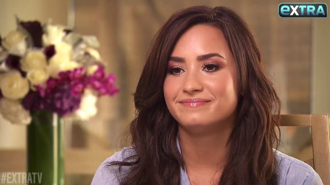 Demi_Lovato_Opens_Up_About_Her_Bipolar_Diagnosis_mp44847.jpg