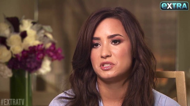Demi_Lovato_Opens_Up_About_Her_Bipolar_Diagnosis_mp45458.jpg