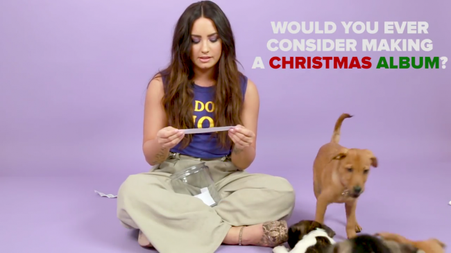 Demi_Lovato_Plays_With_Puppies_28While_Answering_Fan_Questions295Bvia_torchbrowser_com5D_mp46498.png