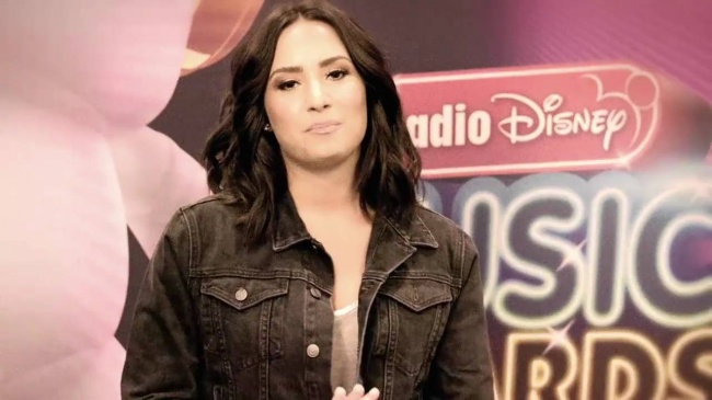 Demi_Lovato_talks_about_Hero_Award_honoree_Nick_Jonas_-_RDMA_Buzz5Bvia_torchbrowser_com5D_mp40228.jpg