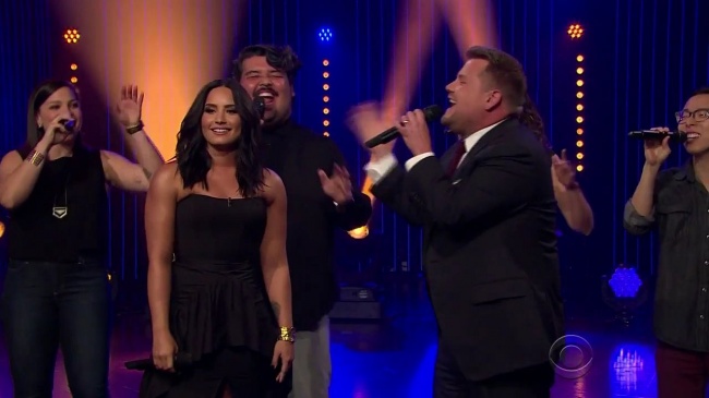 The_Late_Late_Show_with_James_Corden_4_5_5Btorch_web5D_2810129.jpg