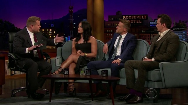 The_Late_Late_Show_with_James_Corden_5Btorch_web5D_2810129.jpg