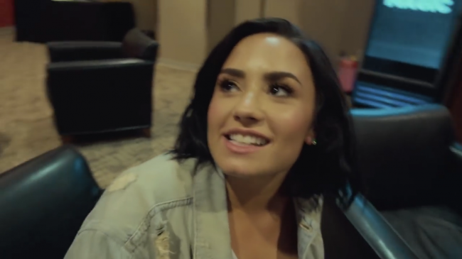 What_did_Demi_say_about_Nick21_Honda_Civic_Tour-_Future_Now_mp40119.png