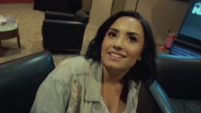 What_did_Demi_say_about_Nick21_Honda_Civic_Tour-_Future_Now_mp40127.png