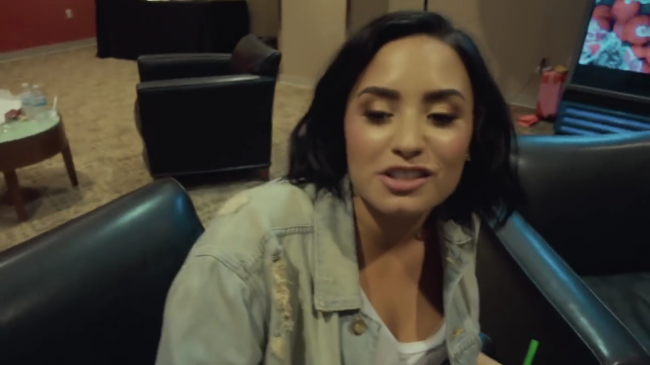 What_did_Demi_say_about_Nick21_Honda_Civic_Tour-_Future_Now_mp40175.png