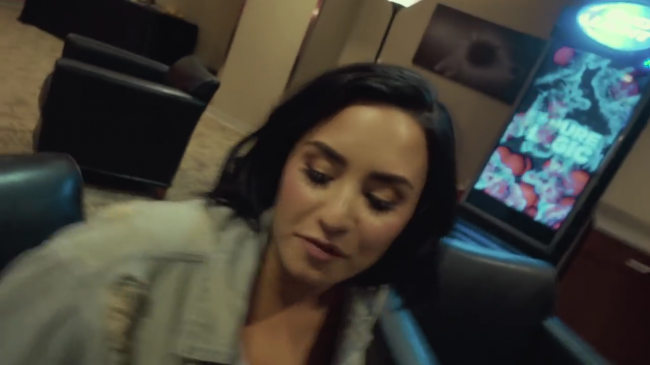 What_did_Demi_say_about_Nick21_Honda_Civic_Tour-_Future_Now_mp40192.png