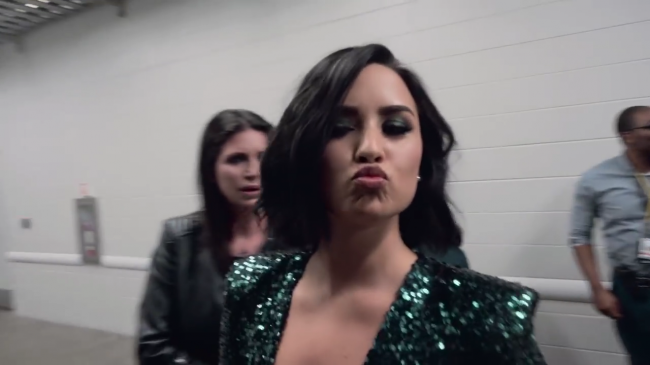 What_did_Demi_say_about_Nick21_Honda_Civic_Tour-_Future_Now_mp42447.png