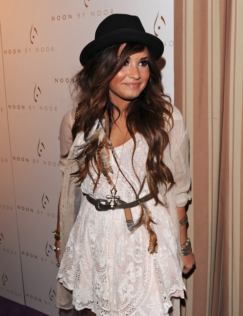 july_20th_noon_by_noor_event_demi_lovato_hq_281729.jpg