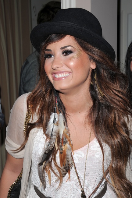 july_20th_noon_by_noor_event_demi_lovato_hq_285229.jpg
