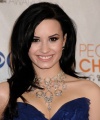 48421_Preppie_-_Demi_Lovato_at_the_Peoples_Choice_Awards_2010_4109_122_964lo.JPG