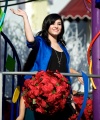 49802_Preppie_-_Demi_Lovato_filming_a_Disney_Parade_in_Anaheim_-_November_9_2009_9194_122_178lo.jpg