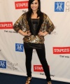 55958_Preppie_-_Demi_Lovato_at_City_For_Hope_Concert_at_the_Nokia_Theatre_in_L_A__-_October_25_2009_016_122_74lo.jpg