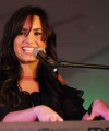 63712_Preppie_Demi_Lovato_performing_live_at_The_Apple_Store_in_London_04_22_09_7100__122_402lo.jpg