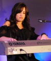 63763_Preppie_Demi_Lovato_performing_live_at_The_Apple_Store_in_London_04_22_09_5168__122_521lo.jpg