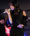 64294_Preppie_Demi_Lovato_performing_live_at_The_Apple_Store_in_London_04_22_09_1220__122_42lo.jpg