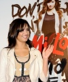 67691_Demi_Lovato_signs_copies_of_her_new_album_Don63t_Forget_in_Madrid2_Spain_08_122_209lo.jpg
