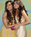 August_7th_-_Teen_Choice_Awards_28Arrivals29_-_With_Selena_Gomez_281929.JPG