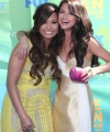August_7th_-_Teen_Choice_Awards_28Arrivals29_-_With_Selena_Gomez_282629.jpg