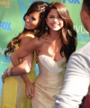 August_7th_-_Teen_Choice_Awards_28Arrivals29_-_With_Selena_Gomez_283429.jpg