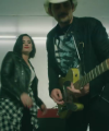 Brad_Paisley_-_Without_a_Fight_ft__Demi_Lovato5Bvia_torchbrowser_com5D_mp43858.png
