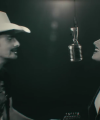Brad_Paisley_-_Without_a_Fight_ft__Demi_Lovato5Bvia_torchbrowser_com5D_mp44230.png