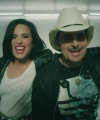 Brad_Paisley_-_Without_a_Fight_ft__Demi_Lovato5Bvia_torchbrowser_com5D_mp44803.png
