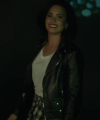 Brad_Paisley_-_Without_a_Fight_ft__Demi_Lovato5Bvia_torchbrowser_com5D_mp45773.png